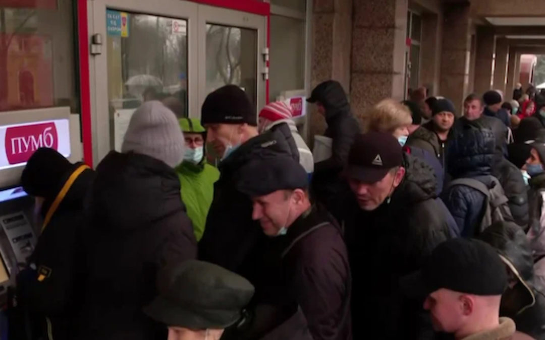 Russians “Run On” ATMs And Bank Accounts